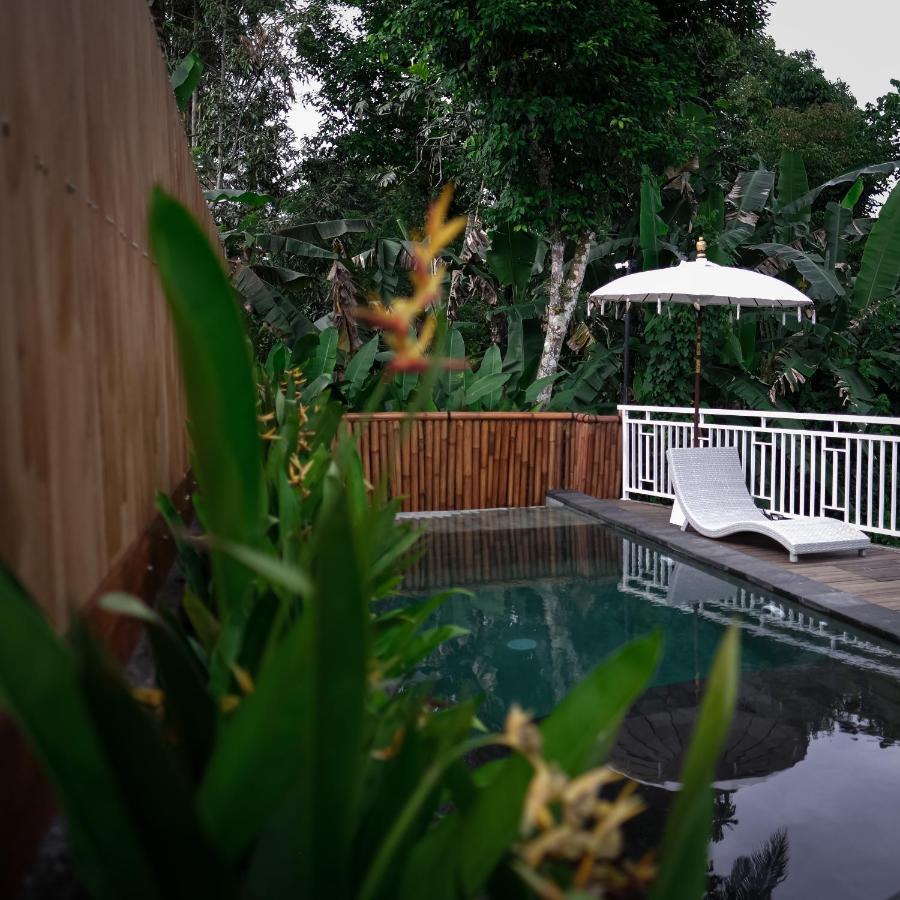 Triyana And Glamping Luxury tent Payangan